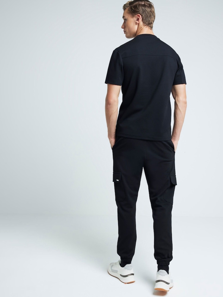 River Island Black Slim Fit Smart Cargo Joggers - Image 2 of 3