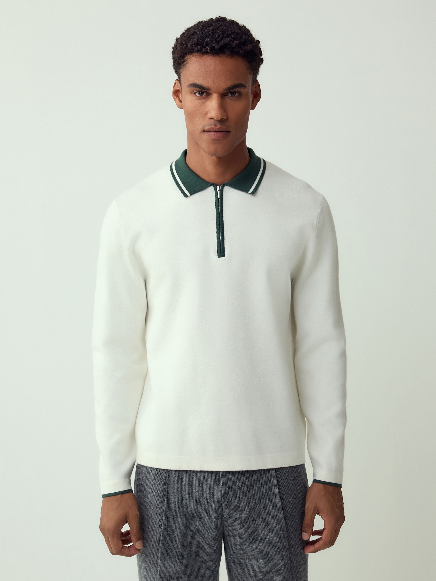 Buy Ecru White/Green Zip Neck N. Premium Regular Fit Premium Mid