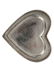 Libra Interiors Set of 2 Silver Esme Heart Plates - Image 4 of 6