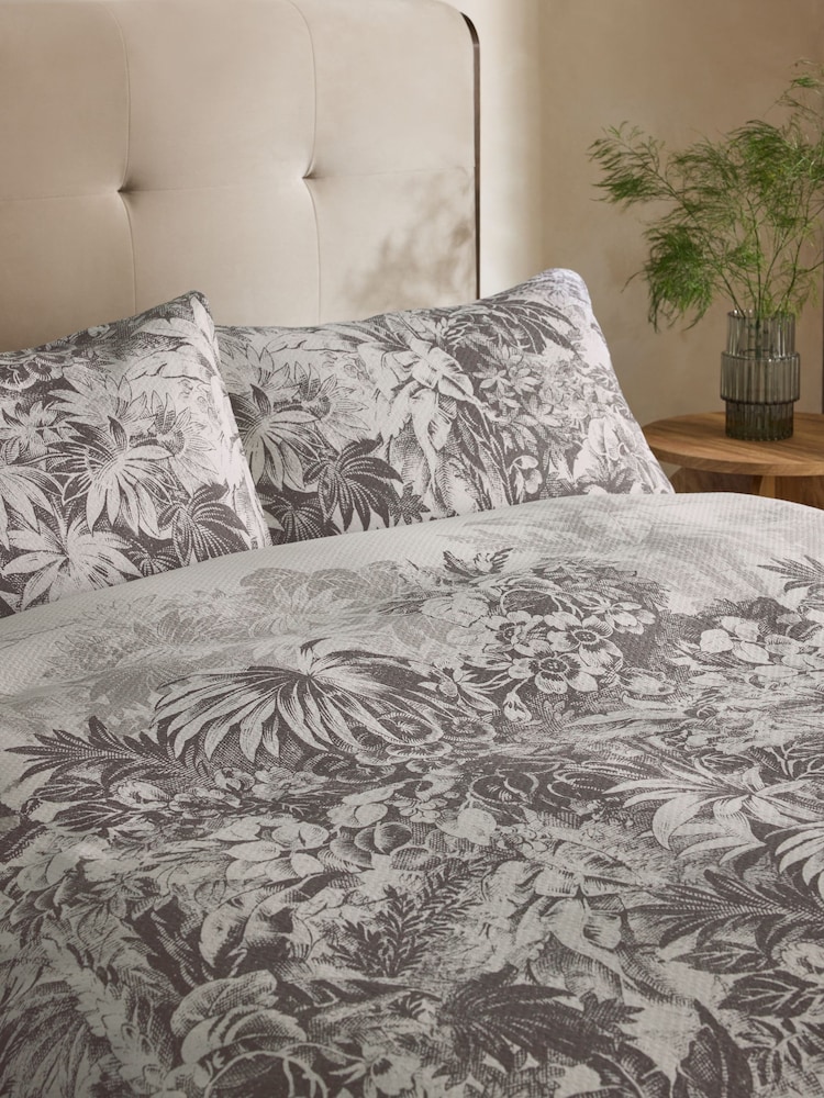 Natural Tropical Tapestry Cotton Duvet Cover and Pillowcase Set - Image 2 of 5 Natural Tropical Tapestry Cotton Duvet Cover and Pillowcase Set - Image 2 of 5