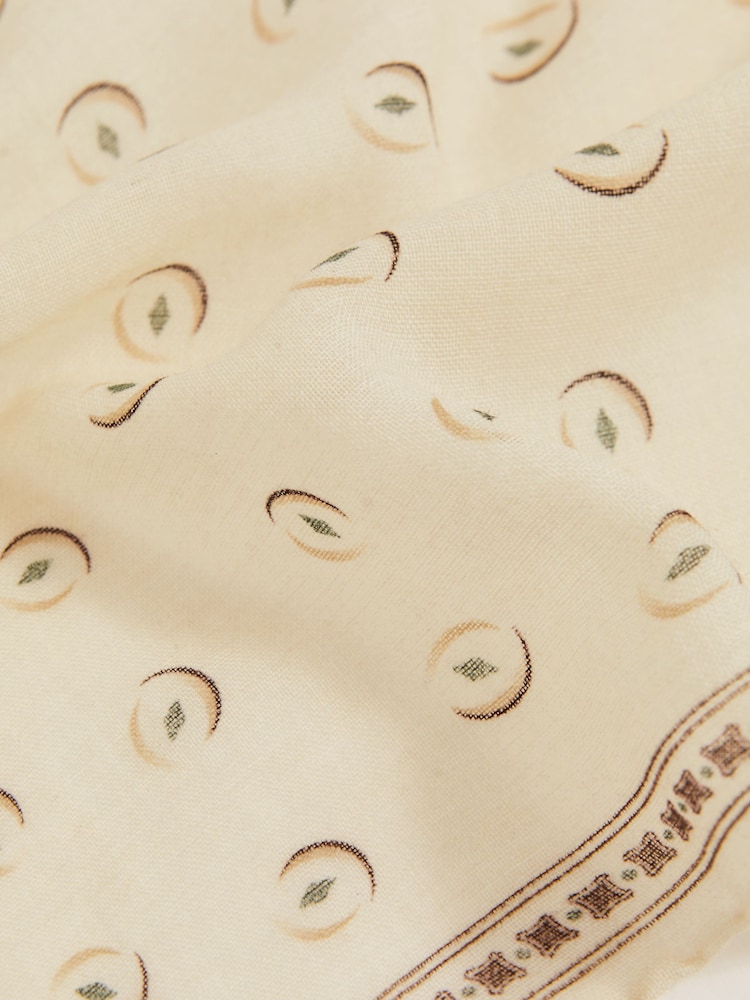 Reiss Off White Ernesto Wool Motif Print Pocket Square - Image 3 of 3 Reiss Off White Ernesto Wool Motif Print Pocket Square - Image 3 of 3