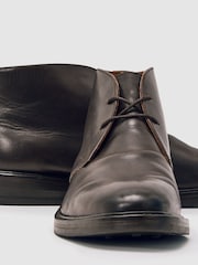 Reiss Dark Brown Clarkson Leather Lace-Up Chukka Boots - Image 5 of 5