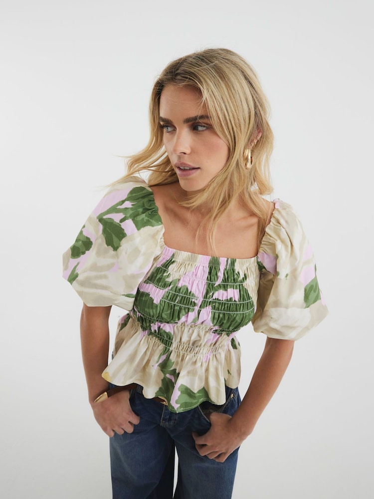 River Island Pink Petite Puff Sleeve Floral Print 100% Cotton Shirred Top - Image 1 of 3