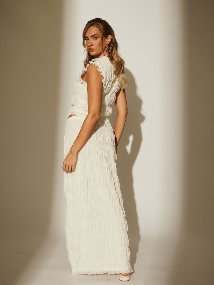 South Beach White Ruched Tiered Maxi Beach Skirt - Image 2 of 4