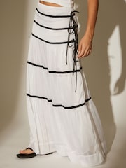 South Beach White Tiered Contrast Maxi Skirt - Image 5 of 6