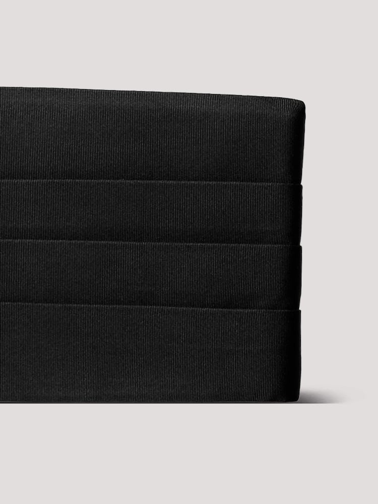 Hawes & Curtis Plain Repp Cummerbund Black Tie - Imagen 4 de 4