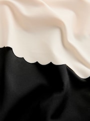 Black/White/Nude High Waist High Leg No VPL Scallop Knickers 3 Pack - Image 10 of 11