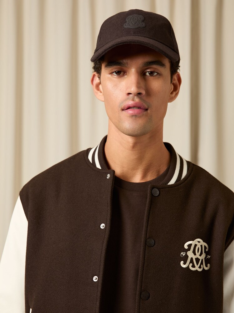 Reiss Dark Brown Abel Monogram Appliqué Wool-Blend Cap - Image 1 of 6