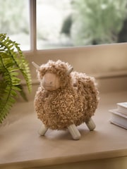 قطعة زخرفة خشبية ناعمة بتصميم بقرة مرتفعات إسكتلندية - Image 1 of 3