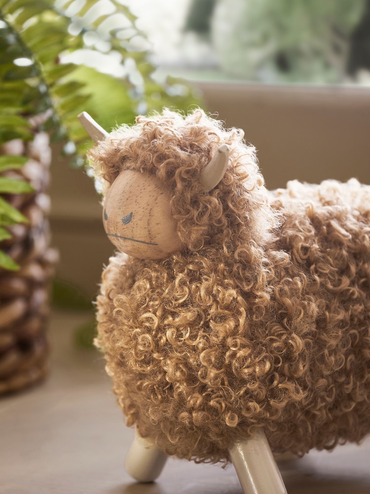 قطعة زخرفة خشبية ناعمة بتصميم بقرة مرتفعات إسكتلندية - Image 2 of 3