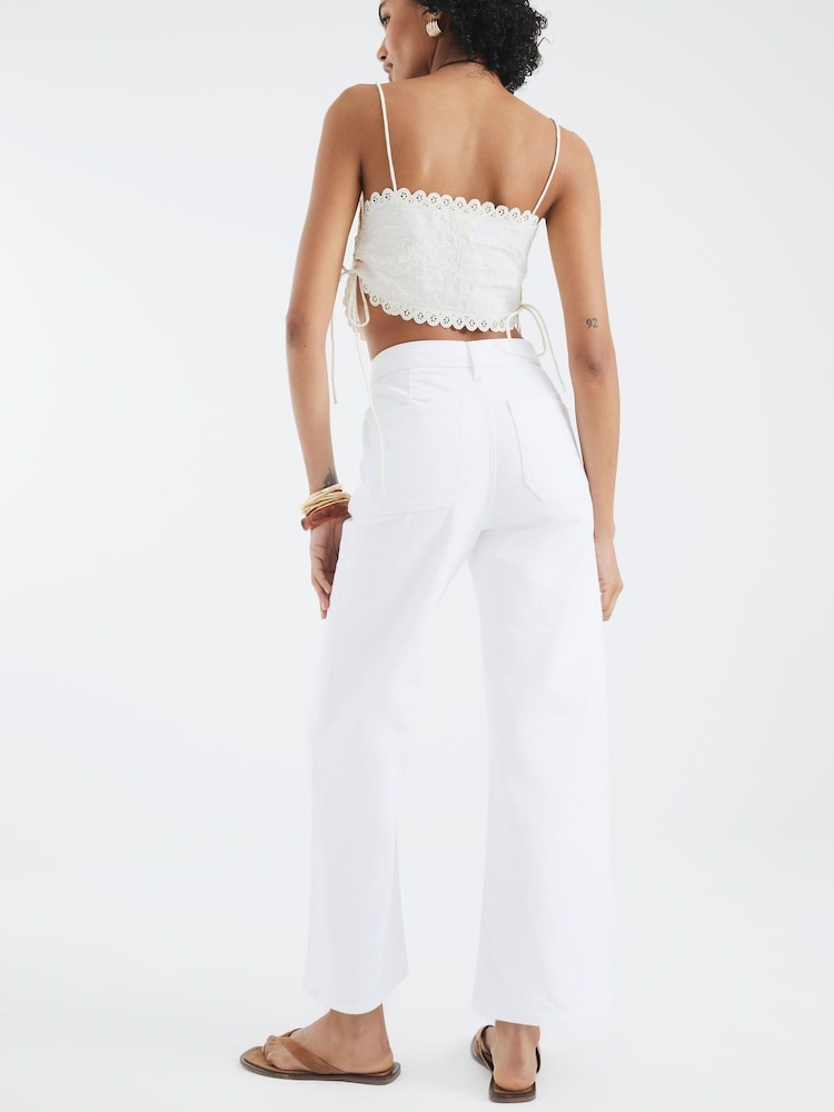 River Island White Wide Pocket Front Cropped Jeans - Image 2 of 4