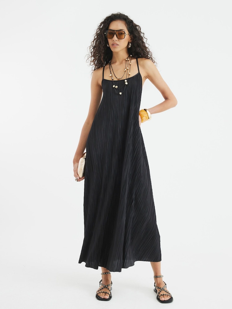 River Island Black Plisse Trim Maxi Dress - Image 1 of 4