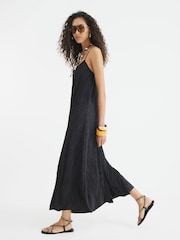 River Island Black Plisse Trim Maxi Dress - Image 2 of 4