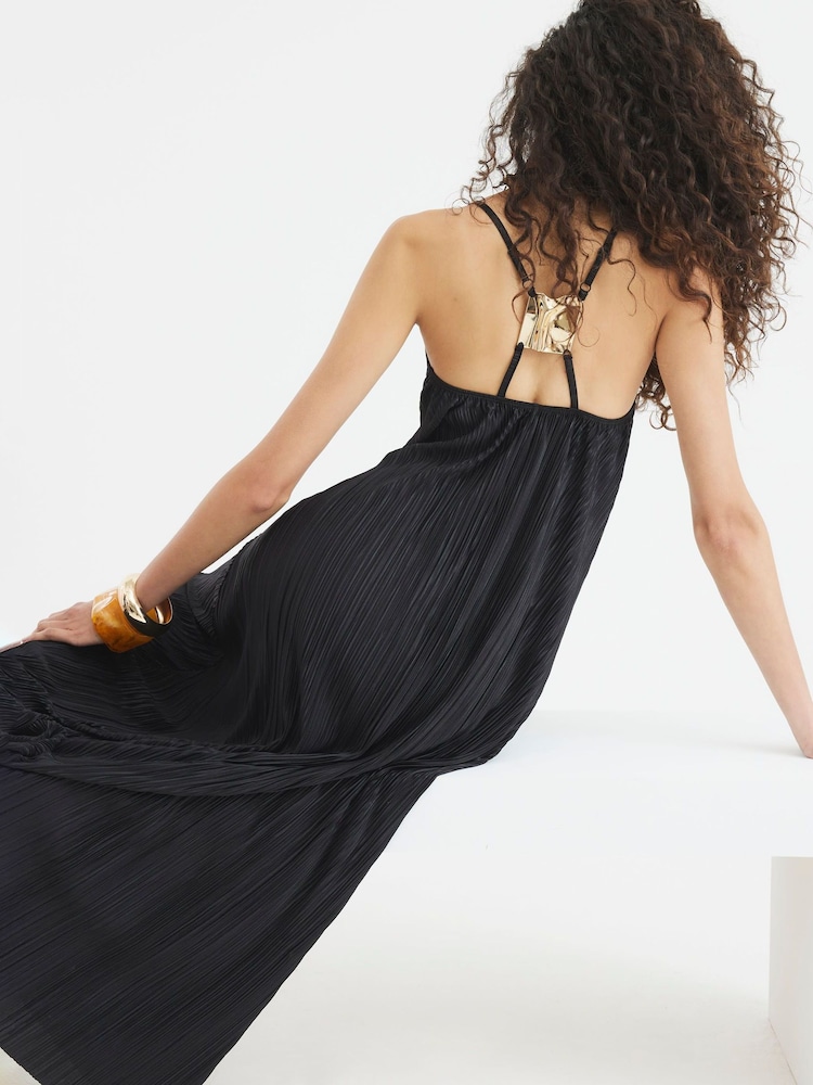 River Island Black Plisse Trim Maxi Dress - Image 4 of 4
