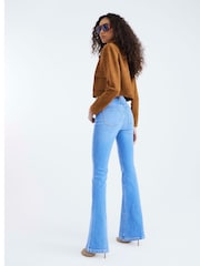 Calça jeans bootcut River Island de cintura média - Imagem 2 de 4
