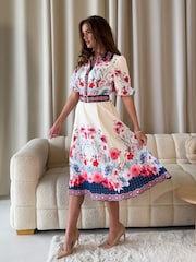 Vestido midi com estampa floral da Girl In Mind Holland - Imagem 3 de 6