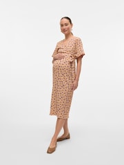 Mamalicious Pink Maternity Short Sleeve Jersey Midi Dress With Nursing Function - Image 3 of 5