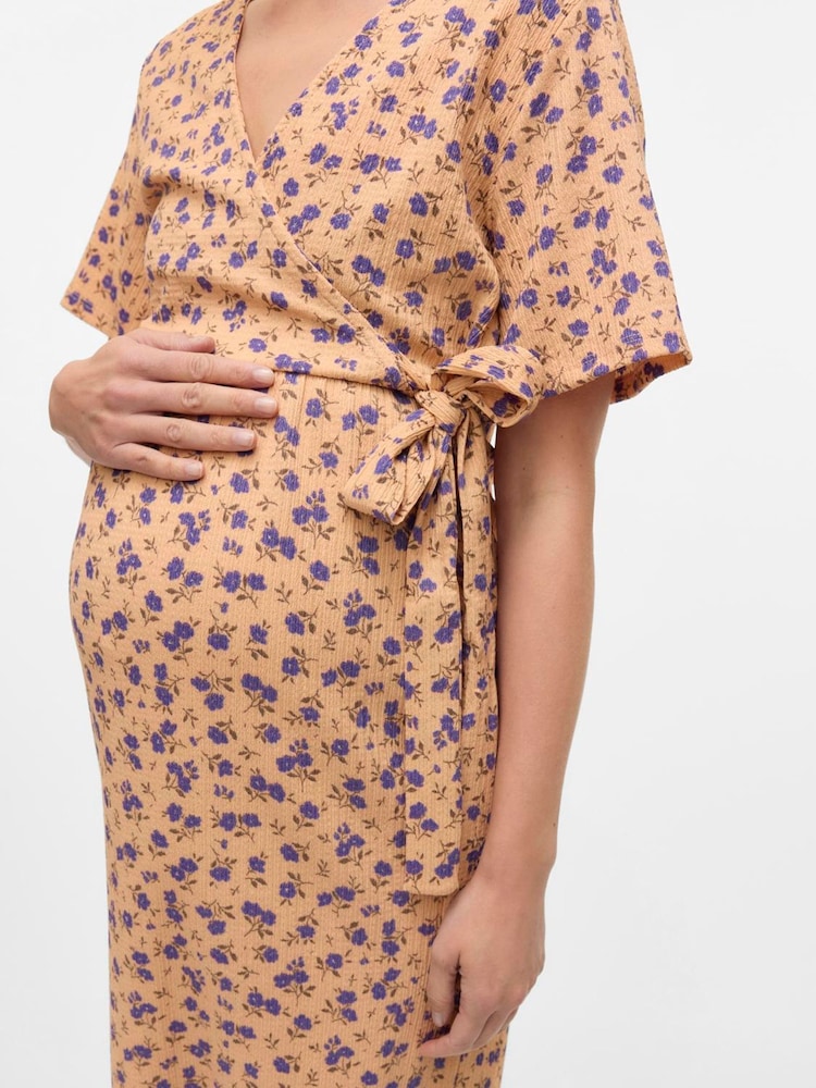 Mamalicious Pink Maternity Short Sleeve Jersey Midi Dress With Nursing Function - Image 5 of 5