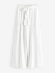 Finery White Short Athena Linen Blend Wide Leg Trousers - Image 5 of 5