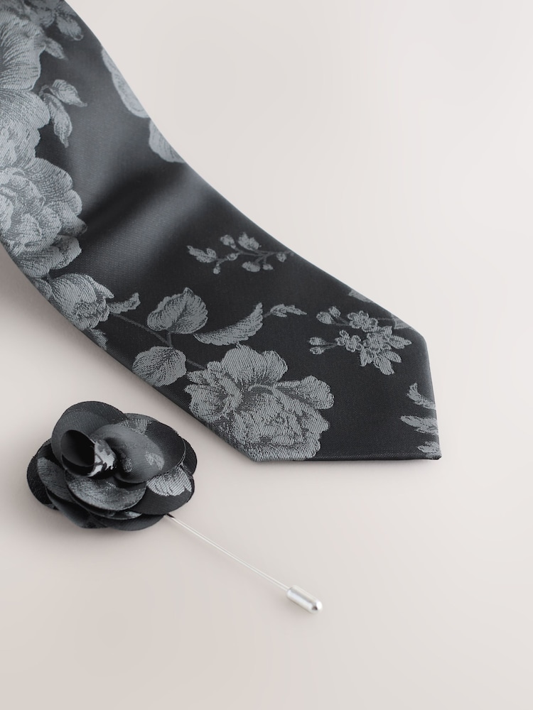Black Tie and Pocket Square Set - Image 2 of 4
