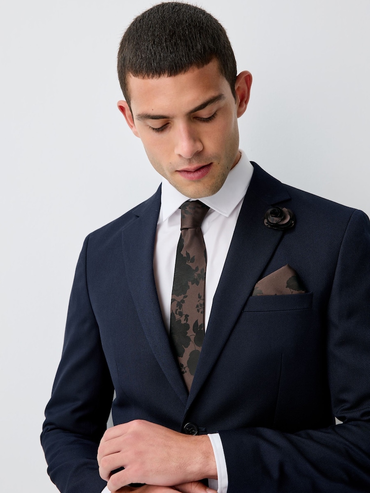 Burgundy Red Tie and Pocket Square Set - Image 2 of 4