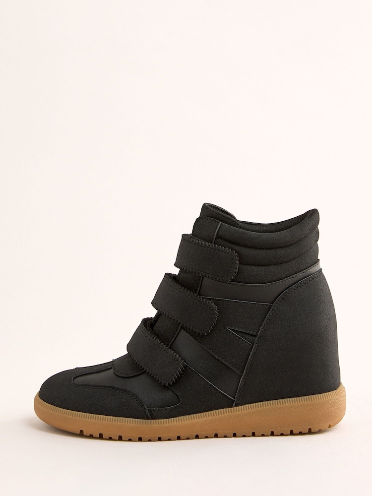 Friends Like These Faux Leather Velcro Wedge Casual Trainers - Imagen 2 de 5