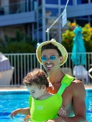 Aden + Anais Green Baby Waterland Carrier Swimming Accessories - Image 11 of 11