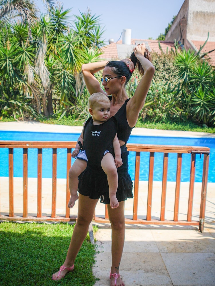Aden + Anais Black Baby Waterland Carrier Swimming Accessories - Image 1 of 12