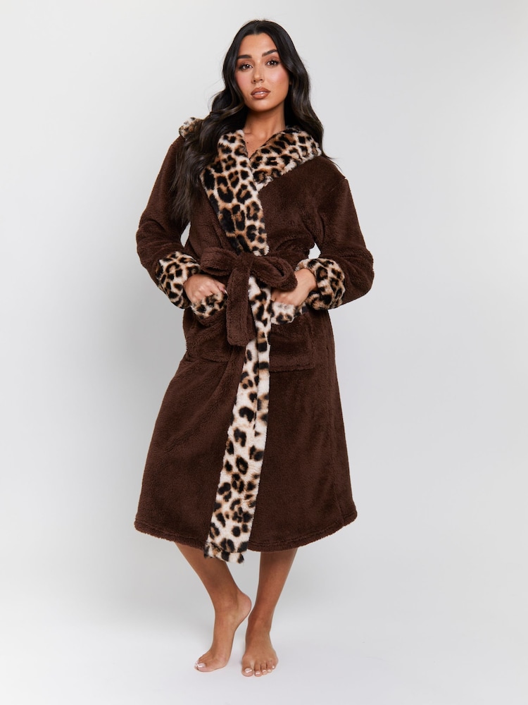Buy Loungeable Brown Leopard Print Faux Fur Trim Midi Dressing Gown from Next Norway Buy Loungeable Brown Leopard Print Faux Fur Trim Midi Dressing Gown from Next Norway