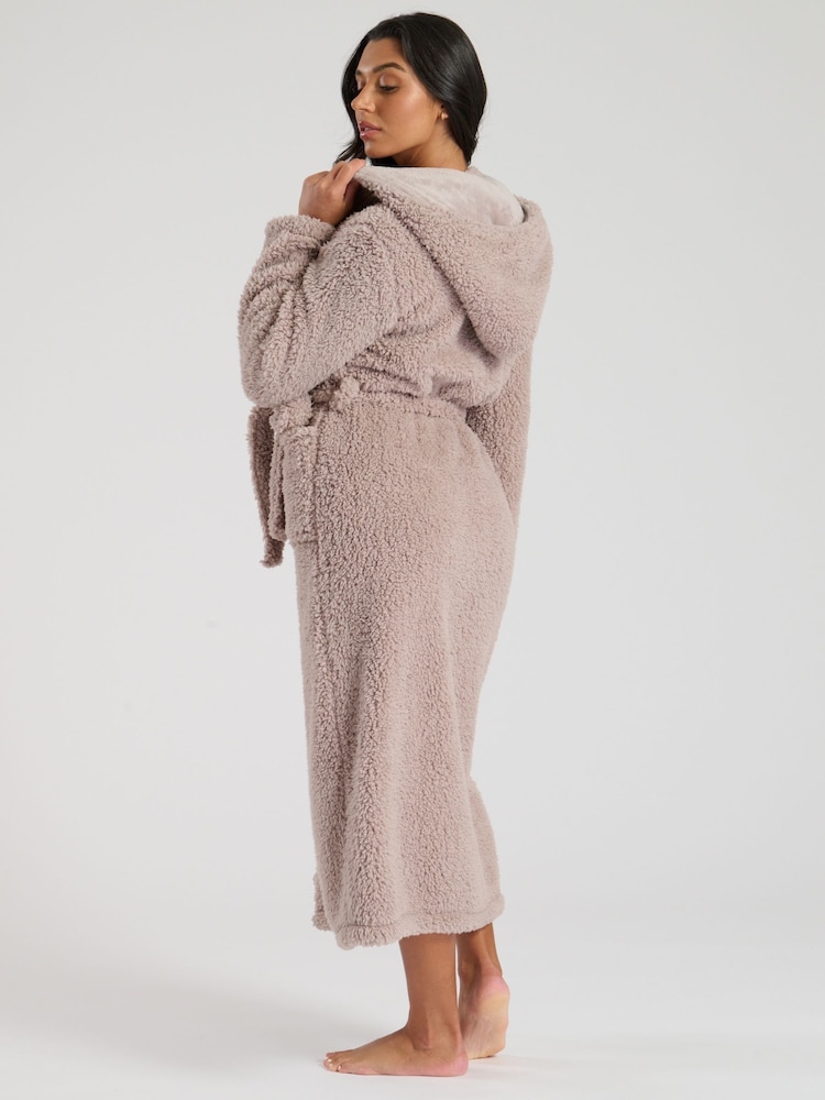 Loungeable Brown Sherpa Maxi Dressing Gown with Luxury Fleece Lined Hood - Image 2 of 5 Loungeable Brown Sherpa Maxi Dressing Gown with Luxury Fleece Lined Hood - Image 2 of 5