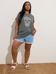 Yours Curve Grey Skull Diamante T-Shirt - Image 4 of 6