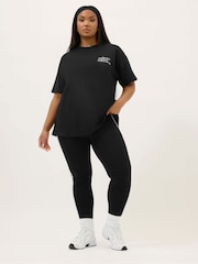 Preto - Camiseta ativa Yours Curve Wellness Retreat - Imagem 2 de 6