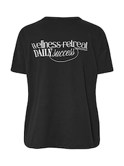 Preto - Camiseta ativa Yours Curve Wellness Retreat - Imagem 6 de 6
