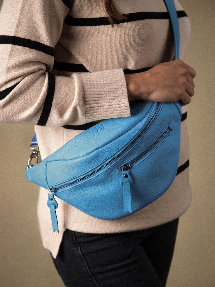 Lakeland Leather Blue Tarn Sling Bag - Image 7 of 7
