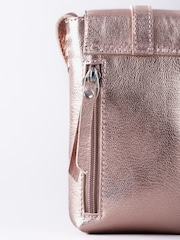 Lakeland Leather Metallic Tarnly Cross-Body Phone Pouch Bag - Image 4 of 7