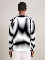 Reiss Kenny Striped Crew-Neck T-Shirt - Imagem 3 de 4