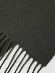 Reiss Dark Military Green Picton Wool-Cashmere Script-Logo Scarf - Image 4 of 5