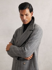 Reiss Bergamo Wool-Blend Chalk-Stripe Pea Coat - Imagem 5 de 7