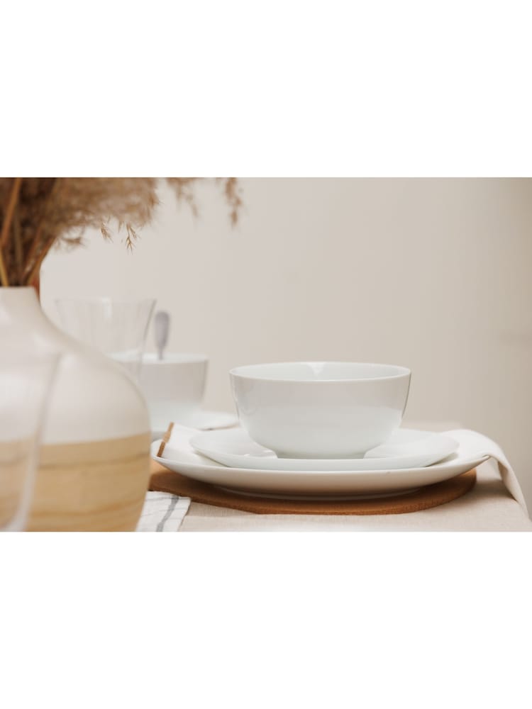 Mikasa Set of 4 White Chalk Porcelain Cereal Bowls - Image 2 of 6