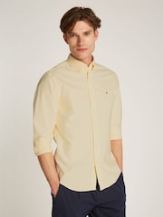 Rojo - Tommy Hilfiger Regular Fit Oxford Shirt - Imagen 1 de 1