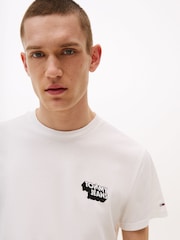 Tommy Jeans Natural Slim Stack Logo T-Shirt - Image 4 of 5