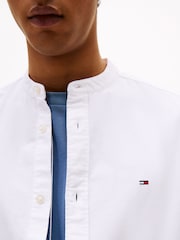 Tommy Jeans Natural Regular Fit Band Collar Shirt - Image 4 of 5