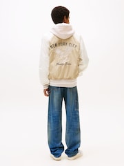Tommy Jeans Water Repellent Lightweight Bomber Jacket - Imagen 2 de 6