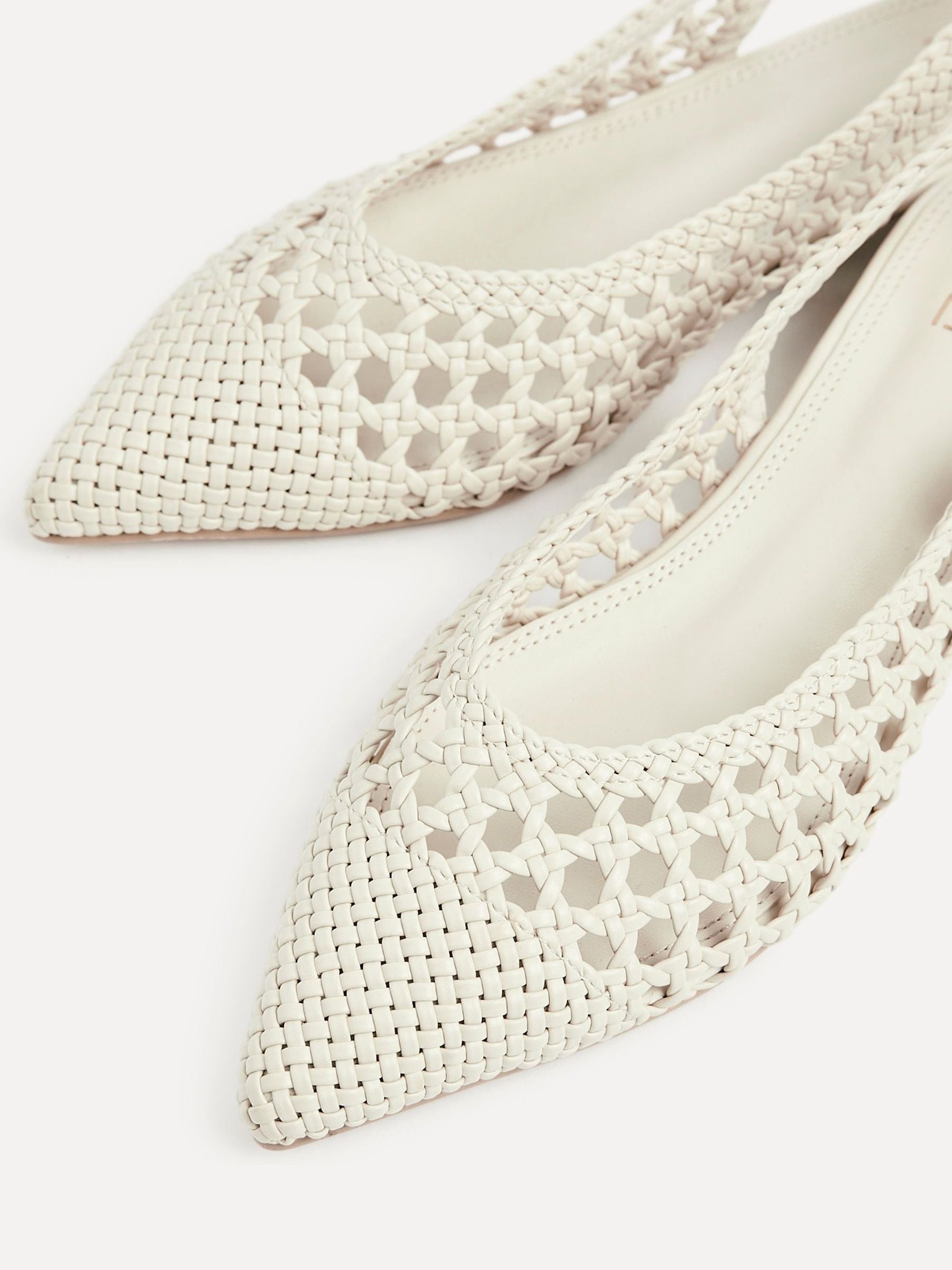 新品Lolita Flats Cream Cream White s-l400.jpg