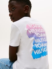Tommy Hilfiger Graffiti Logo Print T-Shirt - Imagen 2 de 5