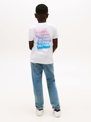 Tommy Hilfiger Graffiti Logo Print T-Shirt - Imagen 4 de 5