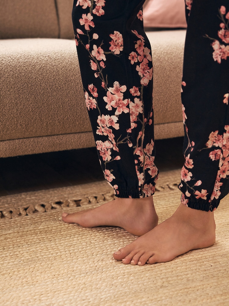 Bath & Body Works Black/Pink Cherry Blossom Twosie Pyjamas - Image 6 of 6