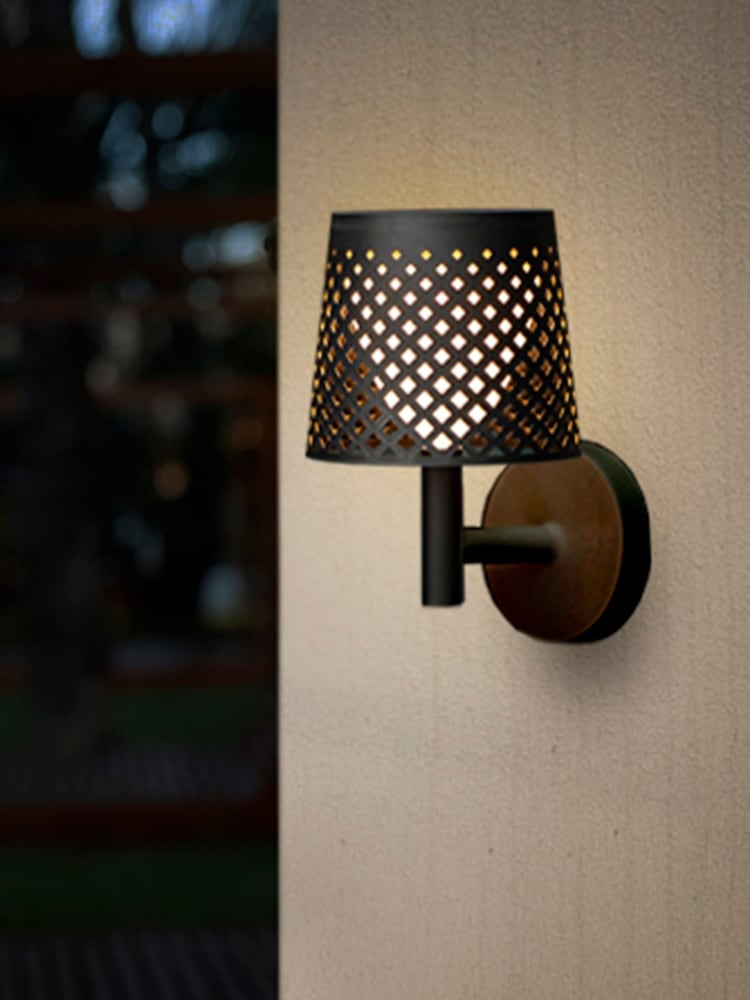 New Garden Black Greta Outdoor Multi Lamp Solar Charging with Rechargeable Battery - Image 2 of 6