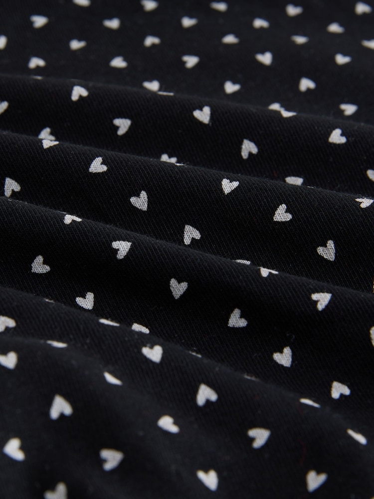 Red/Black Midi Cotton Rich Knickers 7 Pack - Image 10 of 10 Red/Black Midi Cotton Rich Knickers 7 Pack - Image 10 of 10