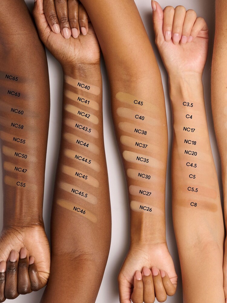 MAC Plus Studio Fix Powder Refill Foundation - Image 3 of 3